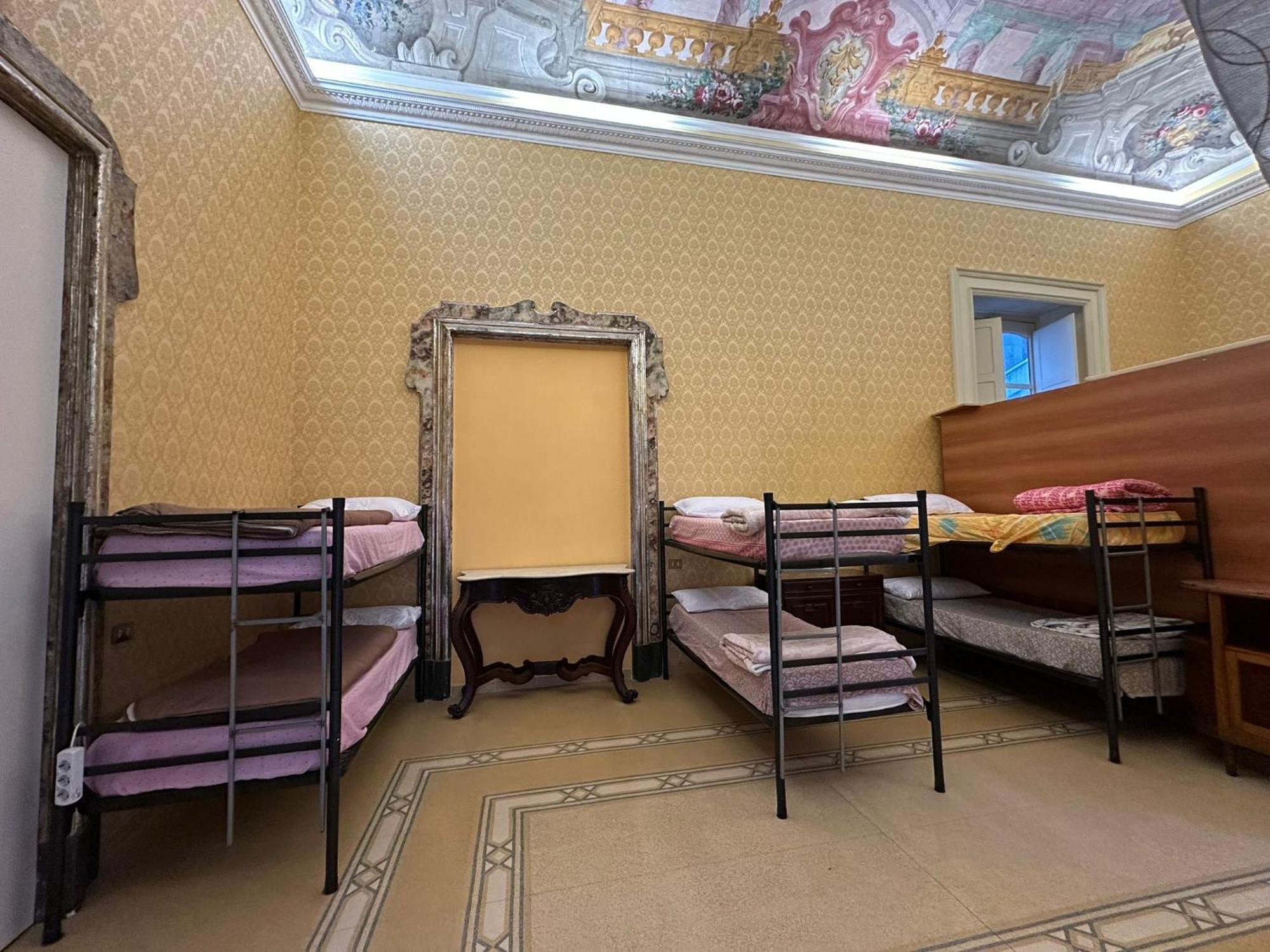 Salerno Experience Hostel Ngoại thất bức ảnh