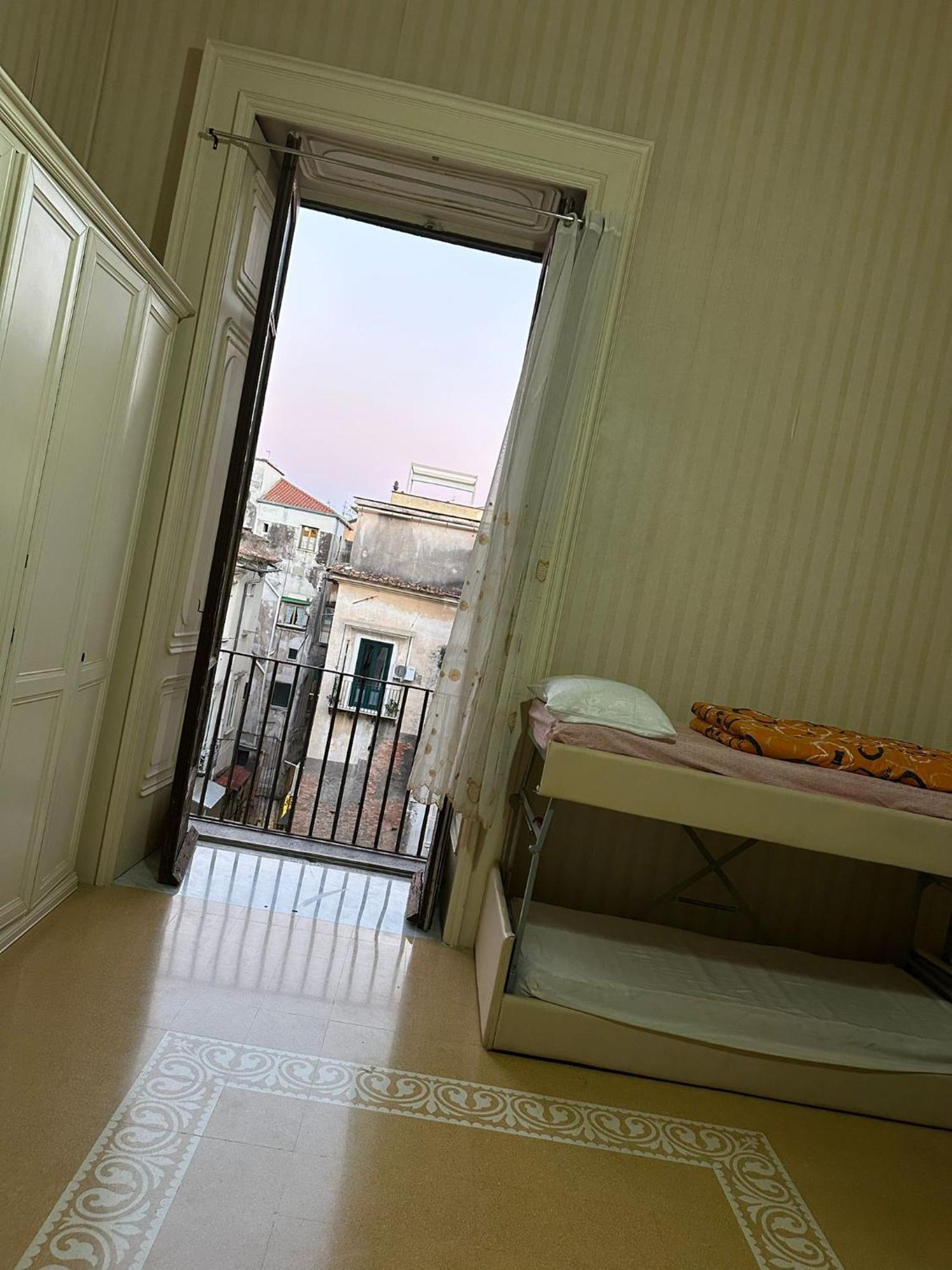 Salerno Experience Hostel Ngoại thất bức ảnh